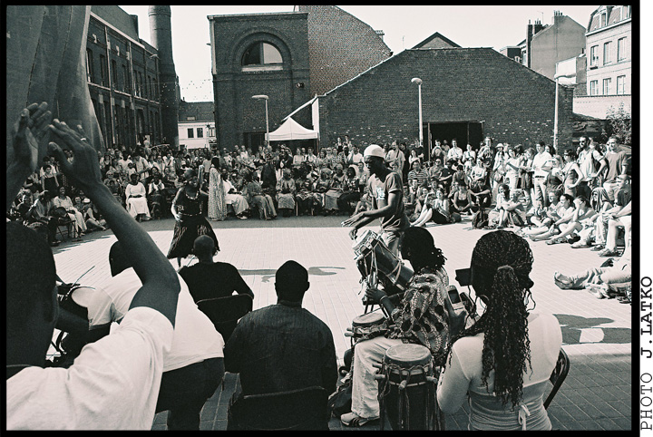 * Concert : Percussions/Danse avec Doudou N'Diaye Rose à la Maison Folie de Wazemmes * 